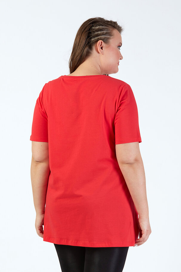 V-NECK BASIC T-SHIRT