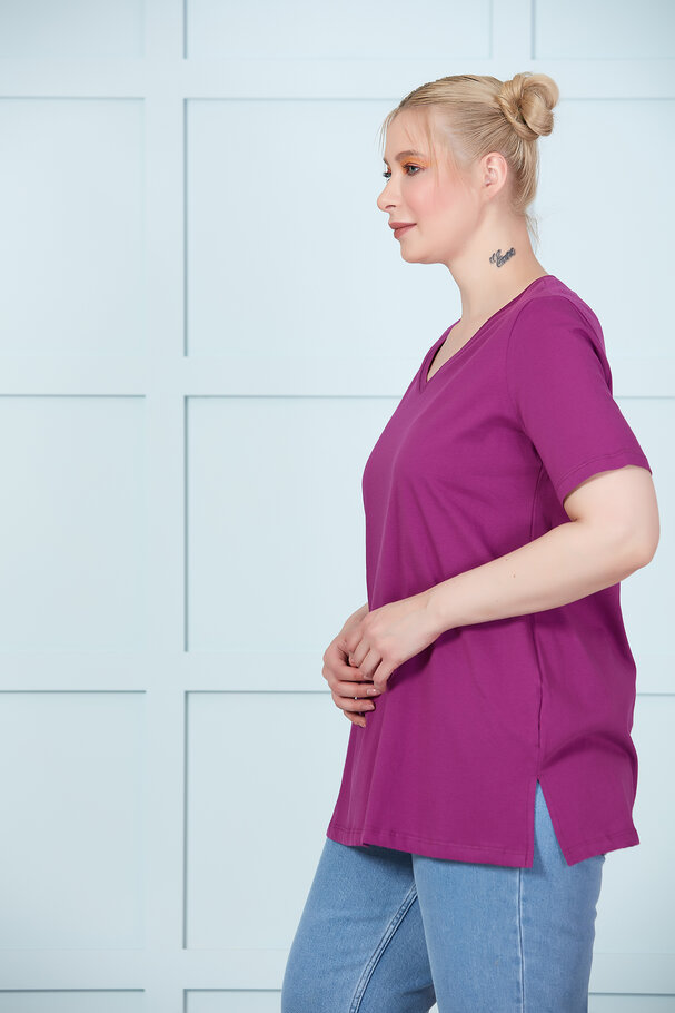 V-NECK BASIC T-SHIRT
