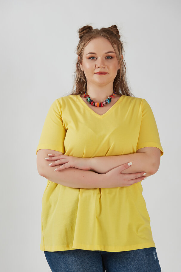 V-NECK BASIC T-SHIRT