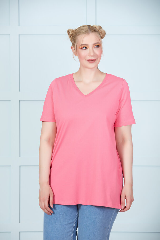 V-NECK BASIC T-SHIRT