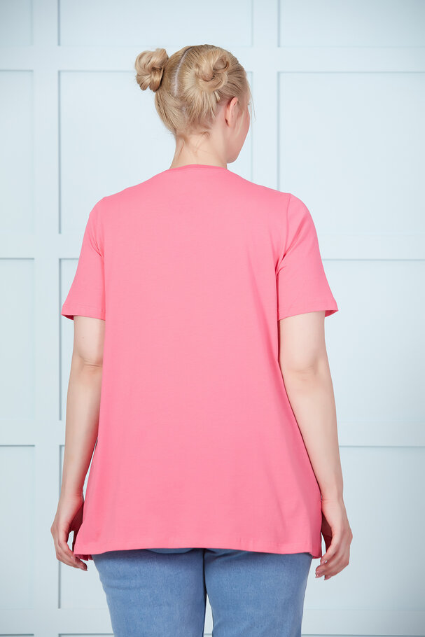 V-NECK BASIC T-SHIRT