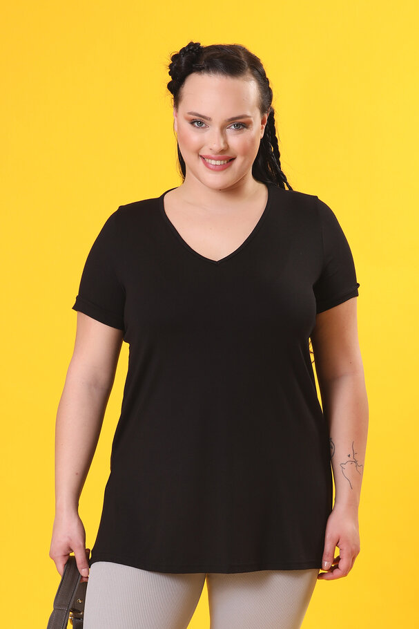 V-NECK BASIC T-SHIRT WITH VENTS