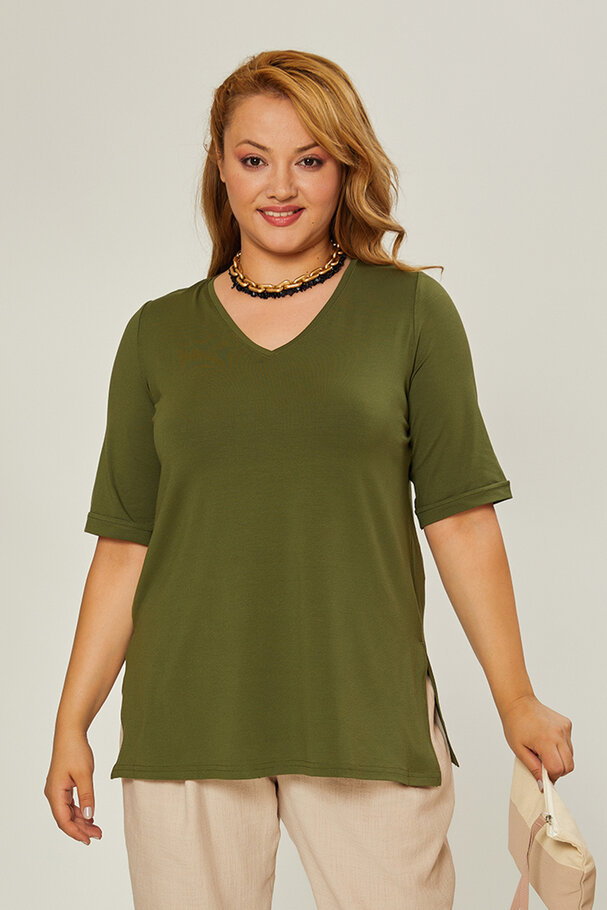 V-NECK CASTING VISCOSE LYCRA T-SHIRT