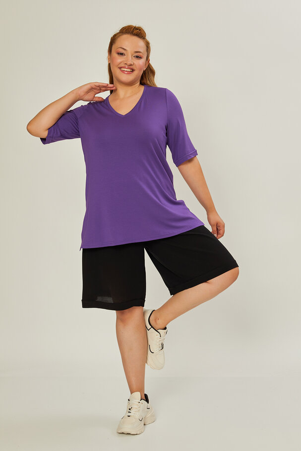 V-NECK CASTING VISCOSE LYCRA T-SHIRT