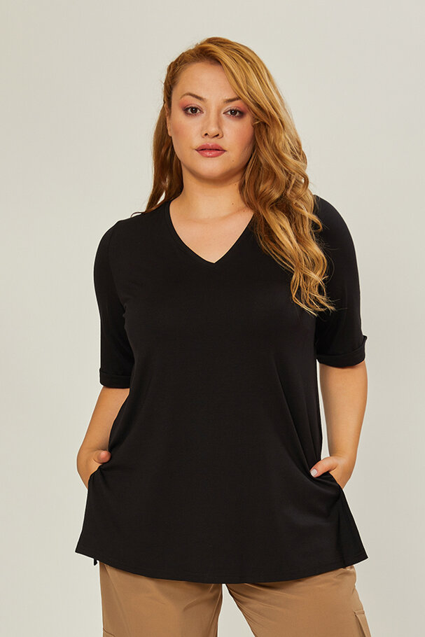 V-NECK CASTING VISCOSE LYCRA T-SHIRT