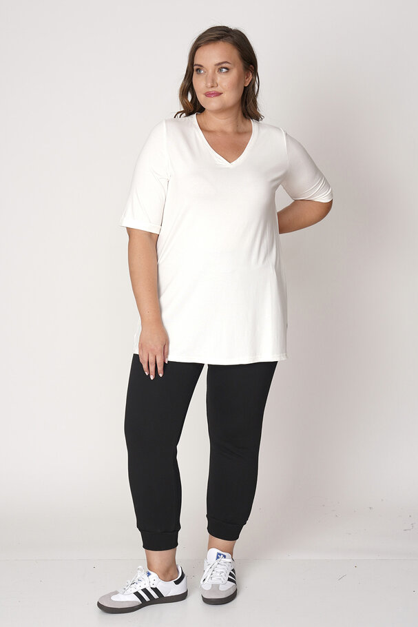 V-NECK CASTING VISCOSE LYCRA T-SHIRT