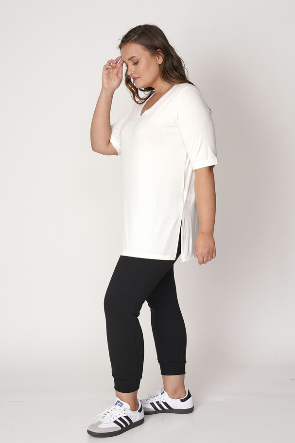 V-NECK CASTING VISCOSE LYCRA T-SHIRT