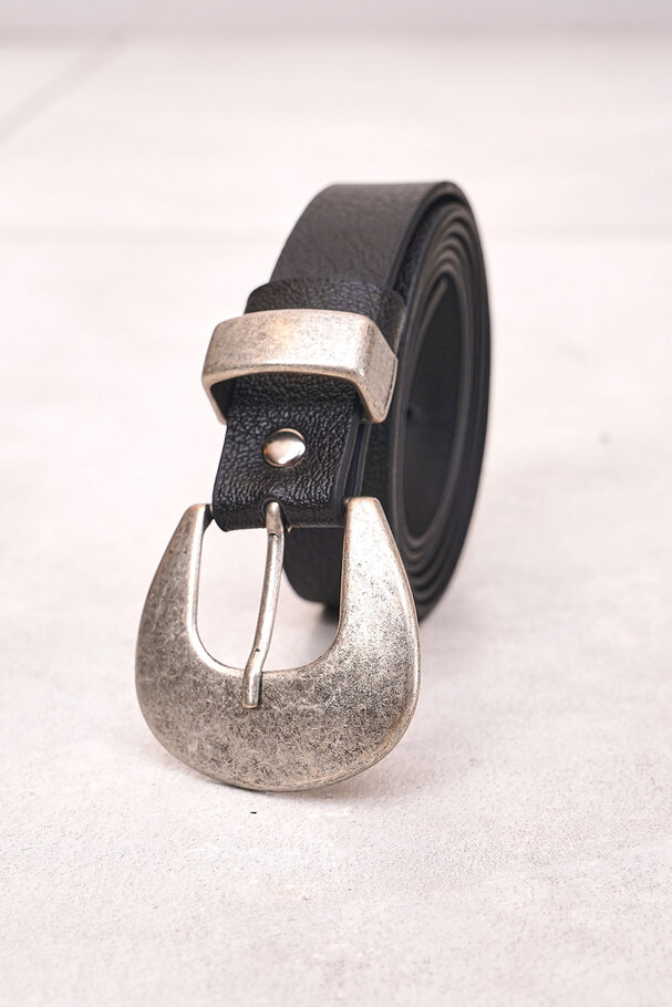 VINTAGE METAL BUCKLE FAUX LEATHER BELT