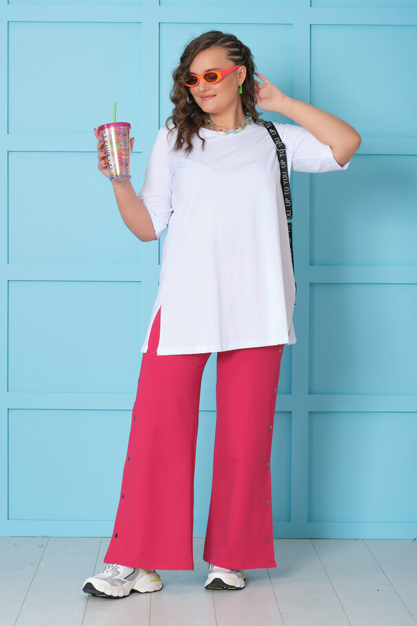 WIDE-LEG JOGGER WITH SNAP-BUTTON DETAIL
