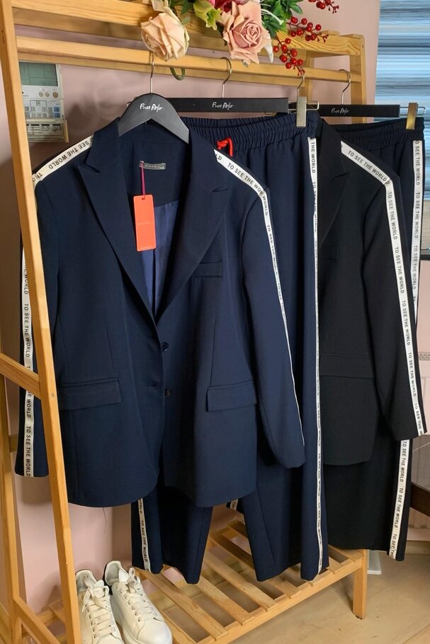 YANI ŞERİT DETAYLI BLAZER CEKET